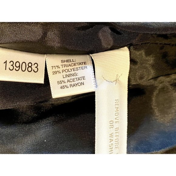 Ann Taylor Loft Size 4 Petite Woman Sleeveless Little Black Dress Bodycon Flare - Picture 5 of 5